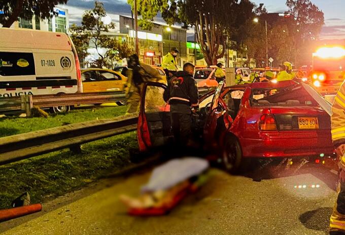 Accidente en Bogotá cerca al aeropuerto El Dorado Accidente en Bogotá cerca al aeropuerto El Dorado