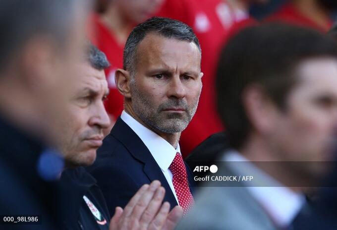 RYAN GIGGS RYAN GIGGS