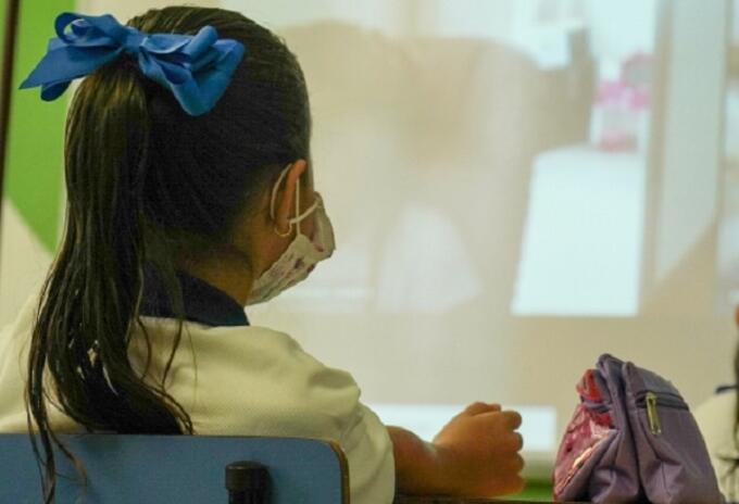 Docentes y padres de familia desconfían de los protocolos de bioseguridad.
