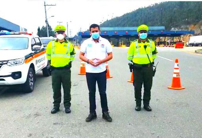 Reducción del 35% del tránsito en vías de Cundinamarca