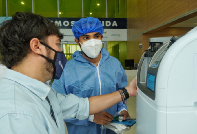 Donación al hospital de campaña de Barranquilla.