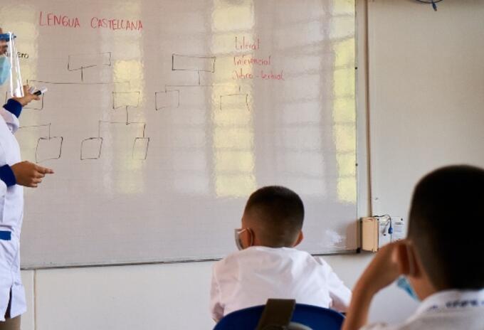Solicitan priorizar a docentes en proceso de vacunación en Bucaramanga