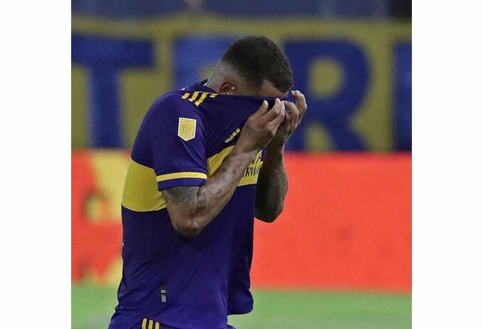 Edwin Cardona con Boca Juniors Edwin Cardona con Boca Juniors