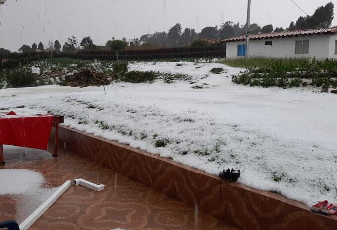 Granizada en el corregimiento Santa Elena de Medellín.