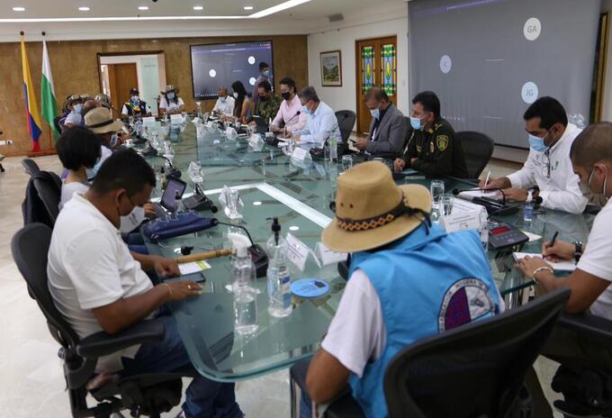 Reunión con la minga indígena de Antioquia.