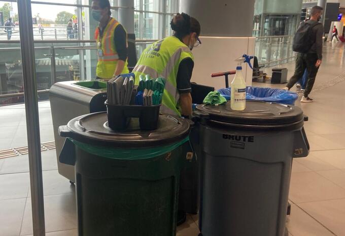 Reciclaje en aeropuerto El Dorado.