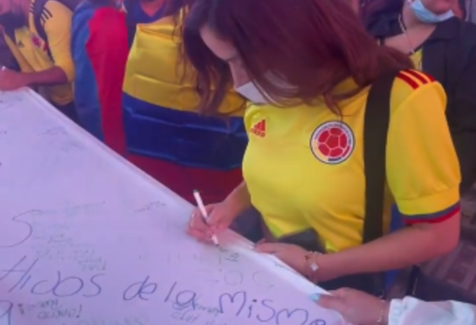 Natalia Barulich- Historias de Instagram