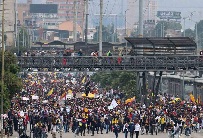 Paro nacional 5 de mayo: manifestantes marcharon por calles de Bogotá