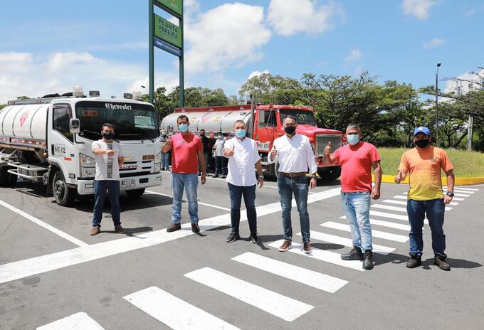 Transportadores de combustible en Pereira, levantaron el Paro
