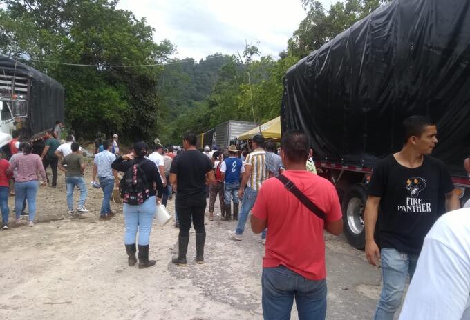 Paro, cívico, Arauca, cierre, vías.