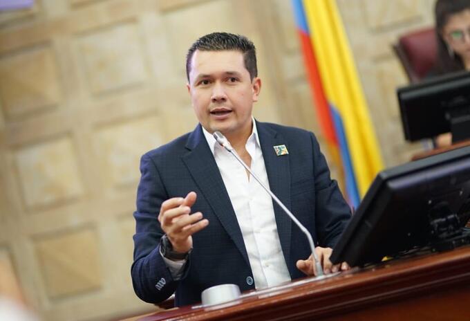 EDWIN BALLESTEROS EDWIN BALLESTEROS