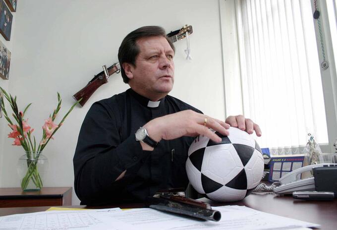 Padre Alirio López Padre Alirio López