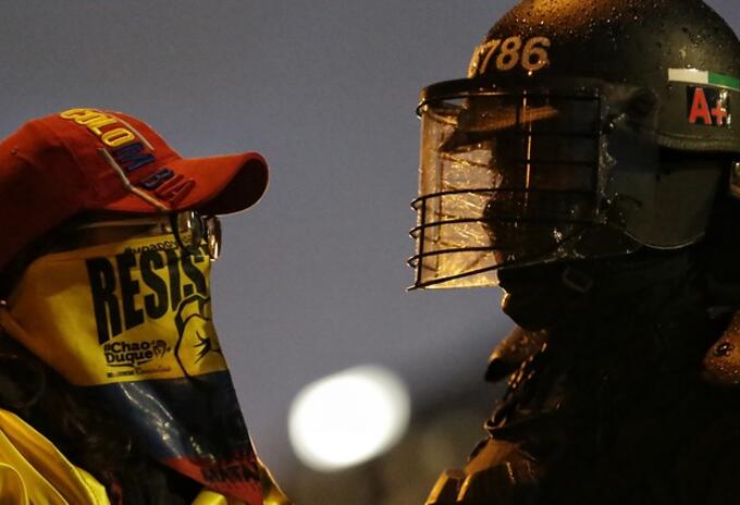 ESMAD - MANIFESTANTES ESMAD - MANIFESTANTES