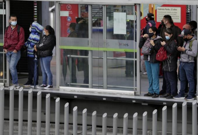 Estación de Transmilenio Héroes fue vandalizada