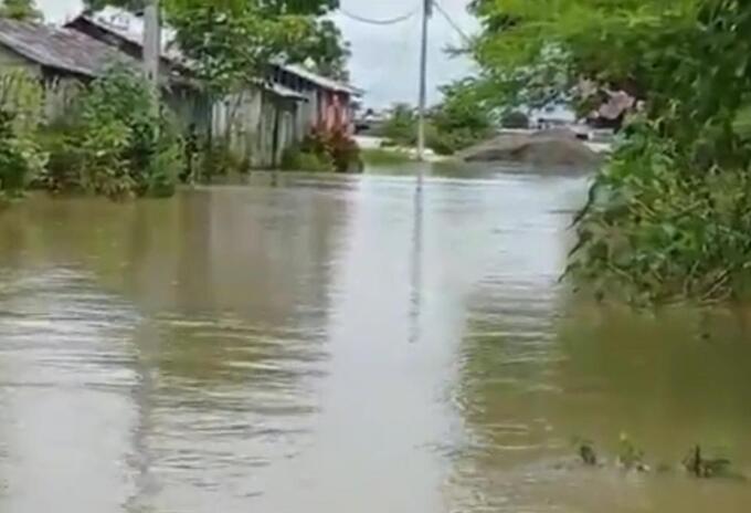 Puerto Venecia está sufriendo los embates de la ola invernal