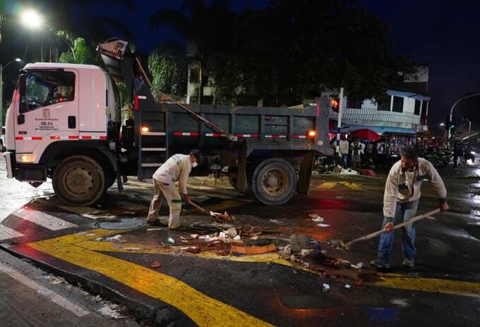 Daño en la Avenida De Greiff en el centro de Medellín.