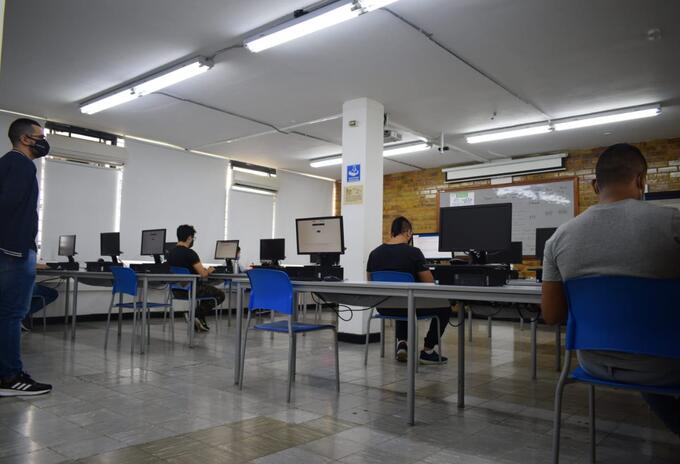 Más de 20 mil estudiantes presentarán la prueba Saber TyT electrónica en SITIO