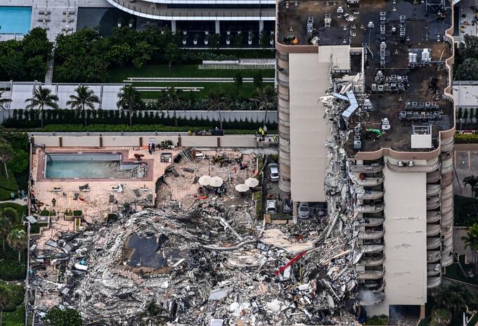 Colapaso edificio en Miami
