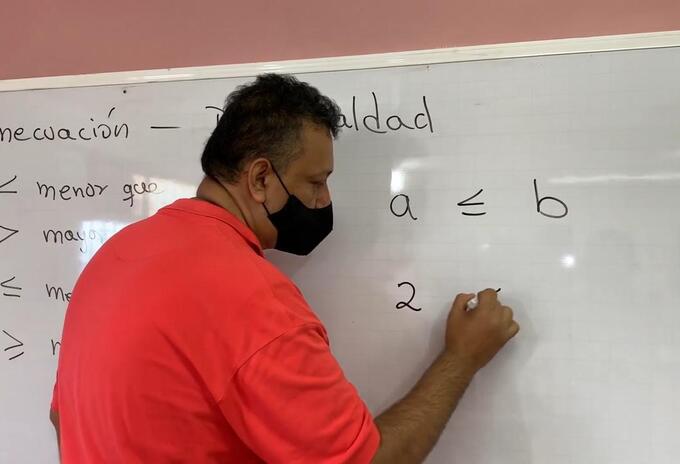 Los docentes deberán regresar a clases presenciales.