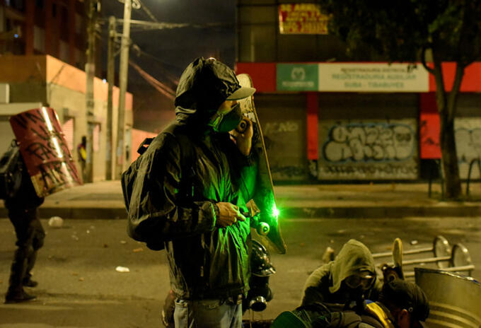 PRIMERA LÍNEA PRIMERA LÍNEA