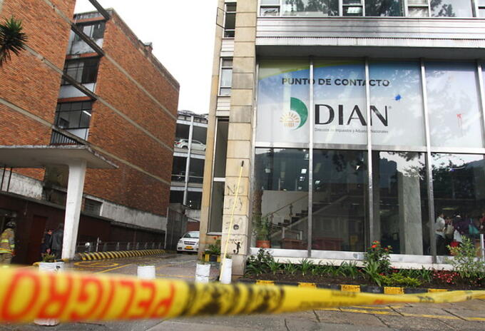 SEDE DE LA DIAN SEDE DE LA DIAN