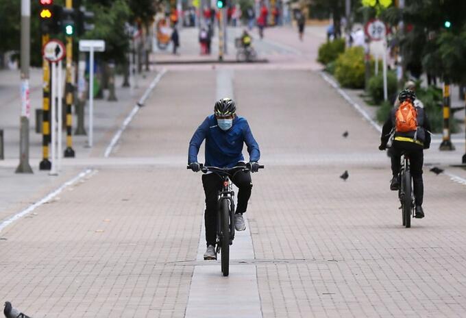 El uso de tapabocas en Bogotá es obligatorio desde hace un año.