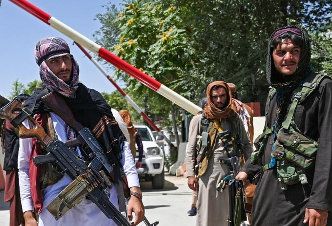 Talibanes en Afganistán