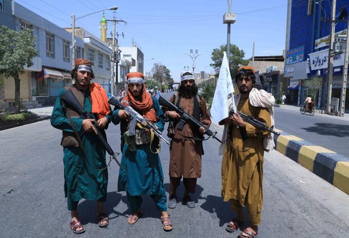 Talibanes en Afganistán