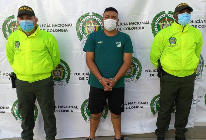 La menor de un año de edad recibió un disparo en la cabeza.