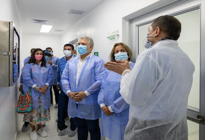 Iván Duque Laboratorio Fitosanitario