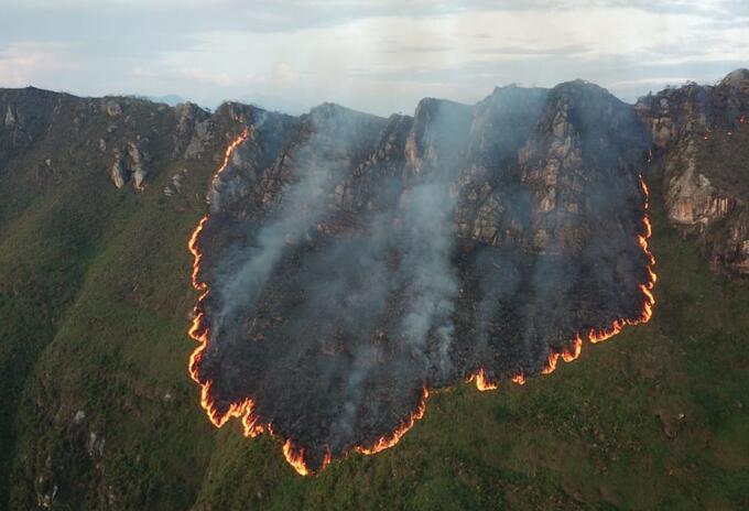 Incendio forestal en Melgar, Tolima.