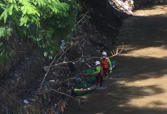 Organismos de socorro rescatan cuerpo de al parecer menor desaparecido hace una semana en Santa Marta