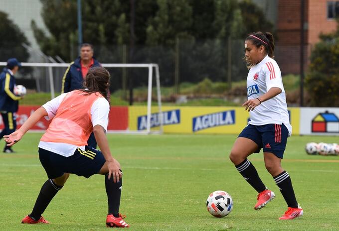 Selección femenina de mayores
