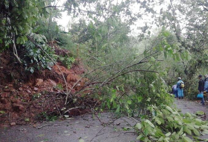 Derrumbes ocasionados por las fuertes lluvias en Antioquia.