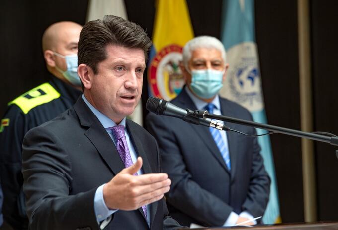 Ministro de defensa Diego Molano