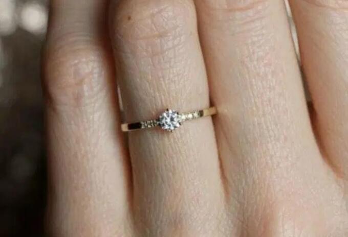 Anillo de compromiso