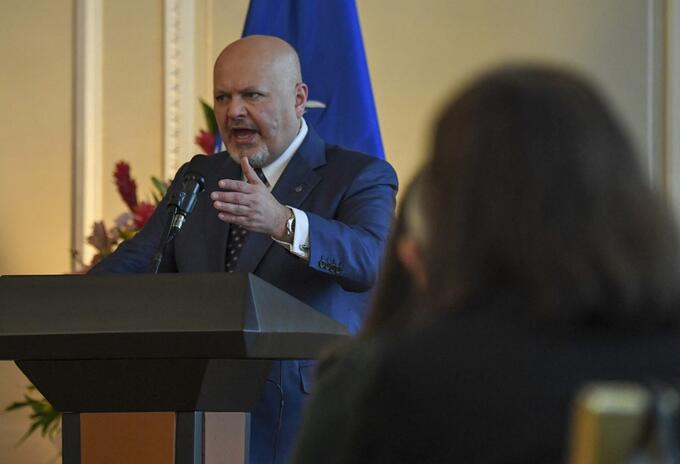 Karim Khan, fiscal de la Corte Penal Internacional, de visita en Colombia