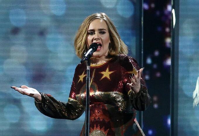 Adele lanza su sencillo 'Easy On Me' Adele estrena su sencillo 'Easy On Me'