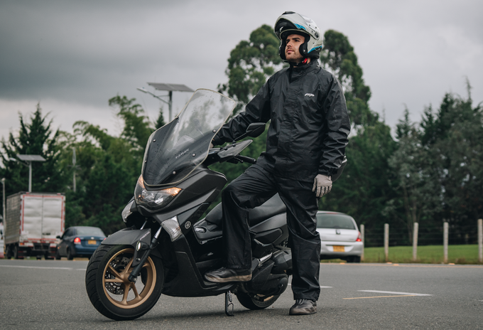 Impermeable para motociclistas Fire Parts Impermeable para motociclistas Fire Parts