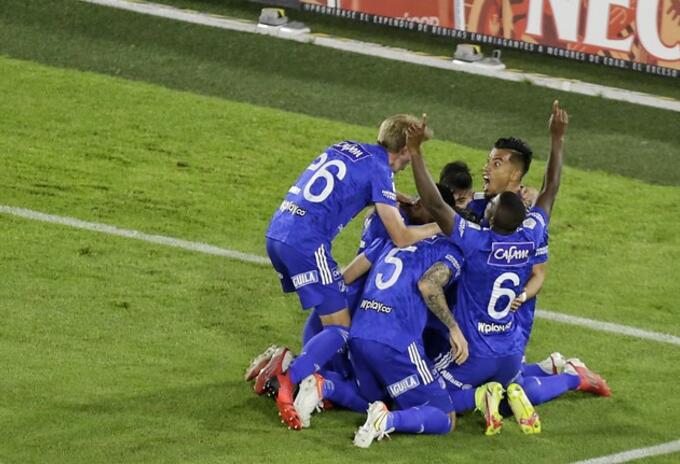 MILLONARIOS MILLONARIOS