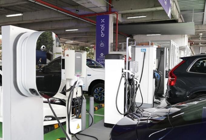 VEHÍCULOS ELÉCTRICOS VEHÍCULOS ELÉCTRICOS