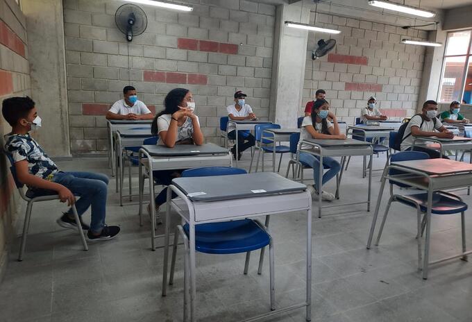 Varios docentes resultaron positivos de Covid-19 en cuatro municipios del Magdalena