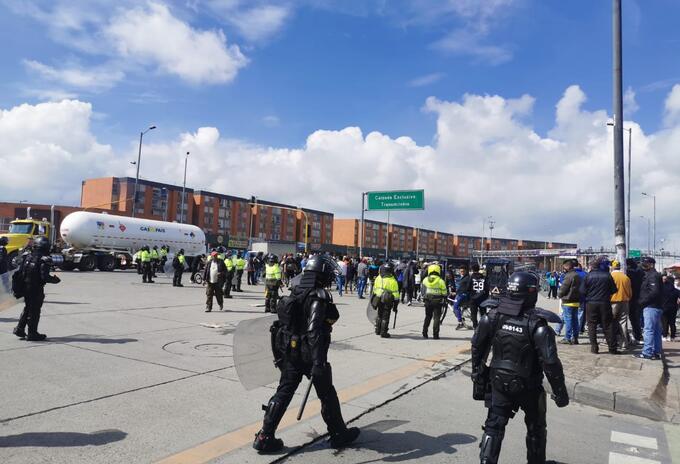 Protesta de bicitaxistas en Bogotá