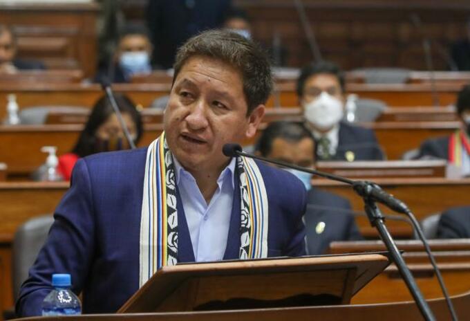 Guido Bellido renuncia a ser primer ministro del Perú