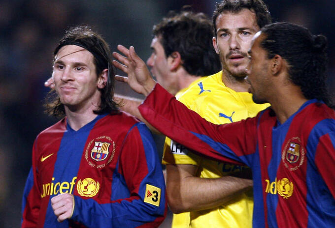 Ronaldinho y Lionel Messi Ronaldinho y Lionel Messi