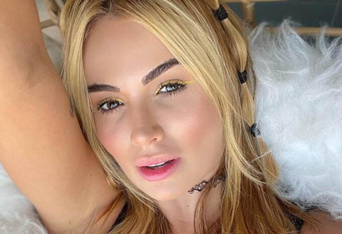 Sara Uribe