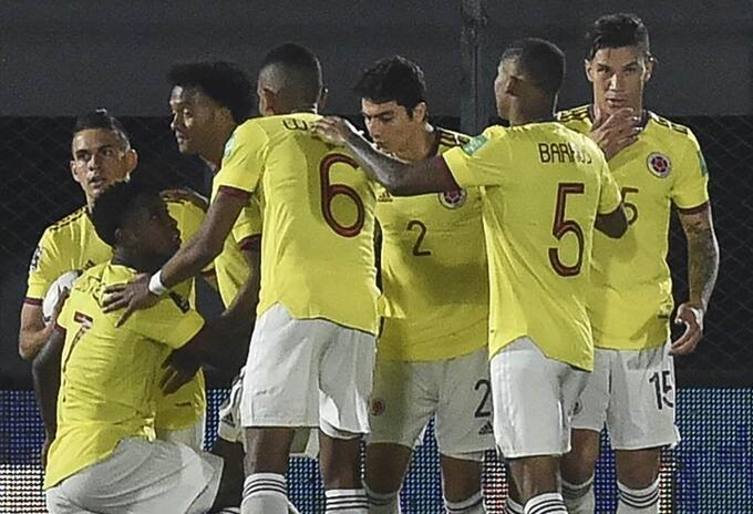 Selección Colombia, amonestados Eliminatoria