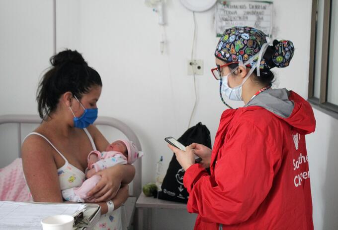 Esquinas de lactancia de Save The Children en Colombia