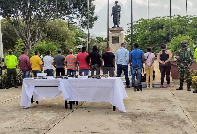 El operativo se logró a través de 21 órdenes de allanamientos y registros