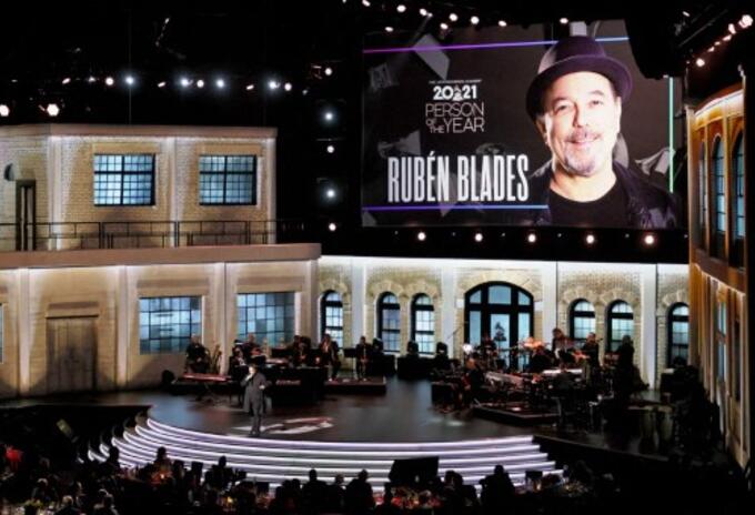 Condecoración a Rubén Blades